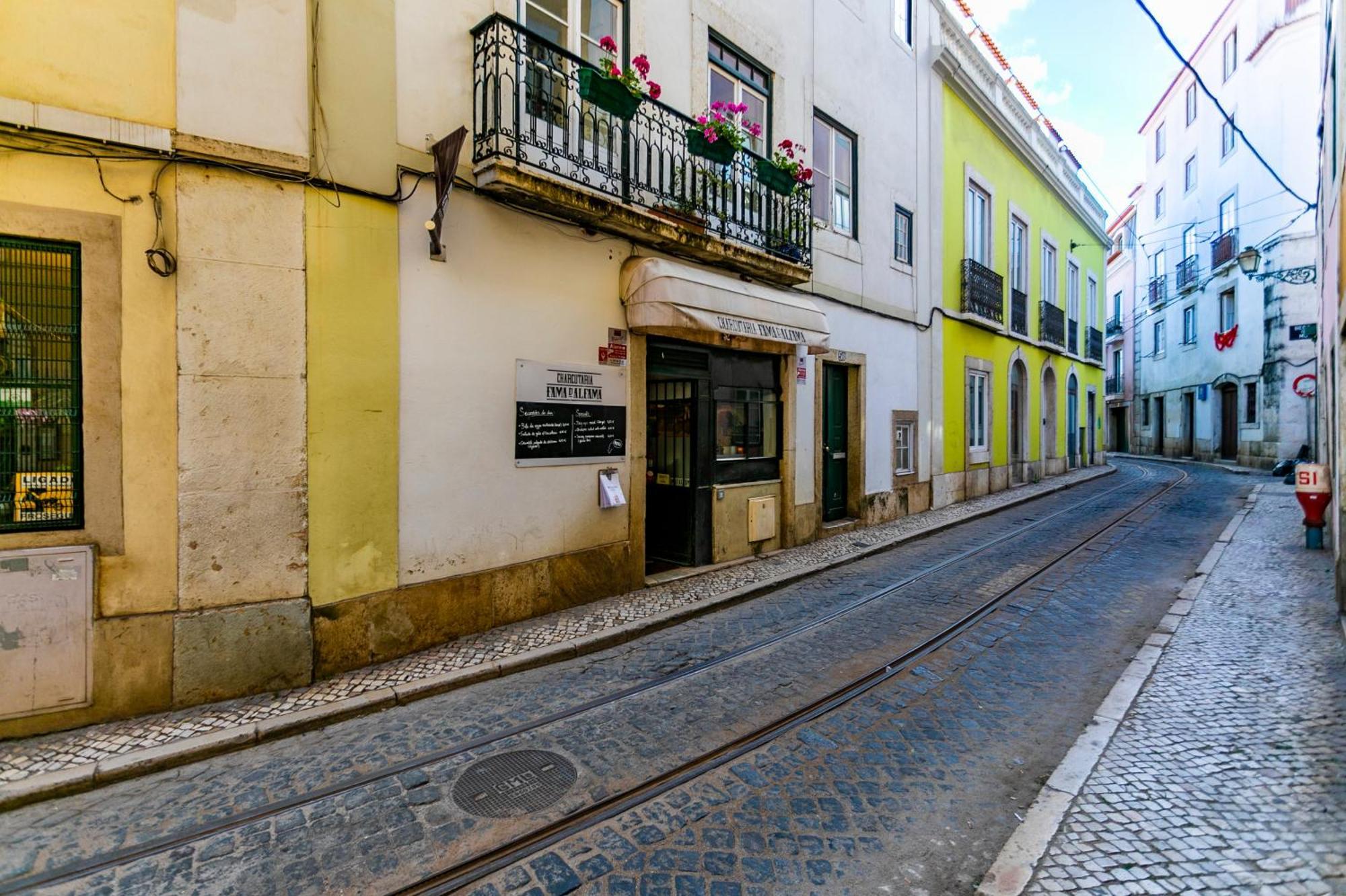 Alfama Eletrico By Spoton Apartments Lisbon Exterior photo